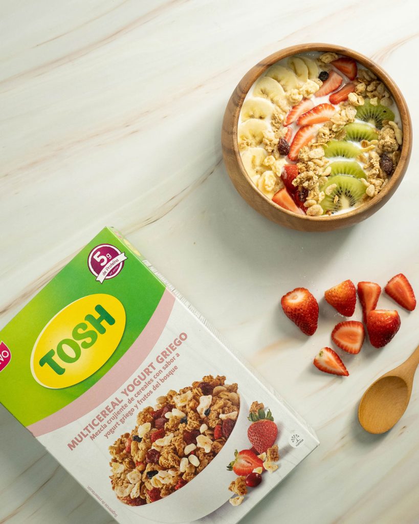 Desayuno Multicereal con Frutas Variadas